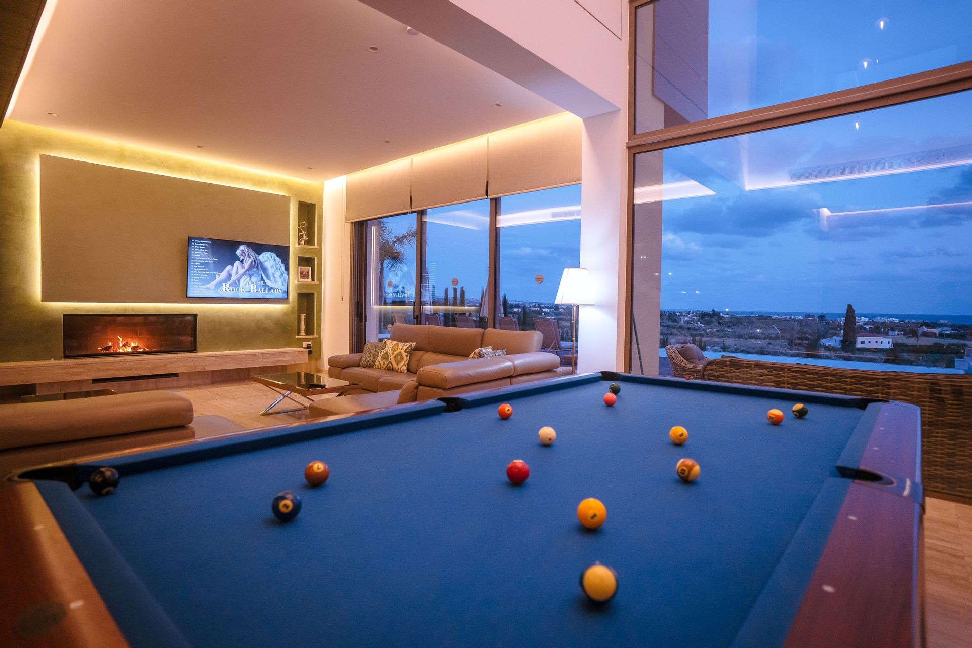 image/jpeg image/jpeg